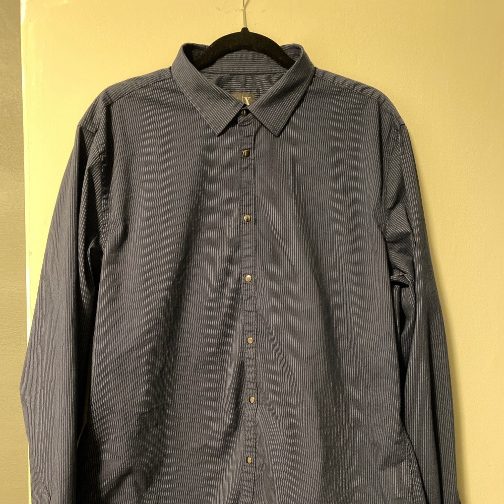 - Armani Exchange slim fit XL